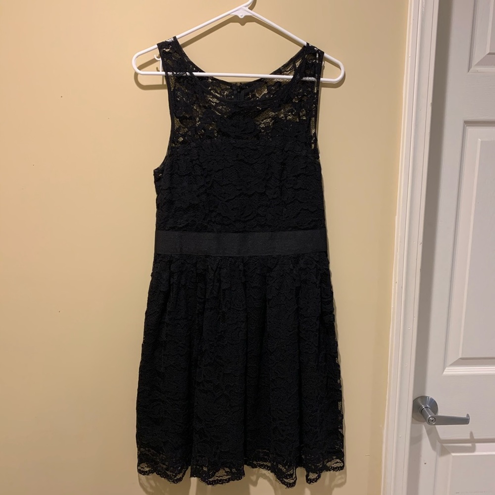 BB Dakota black lace dress - Picture 1 of 5